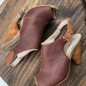 Seychelles booties size 7